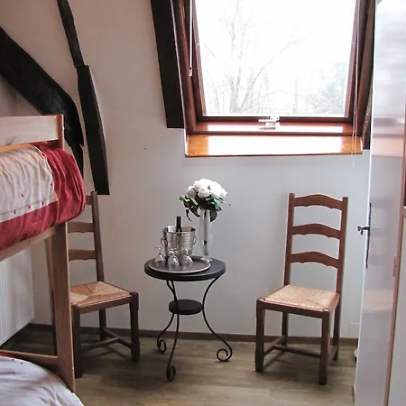 Le Clos De Banes 3*