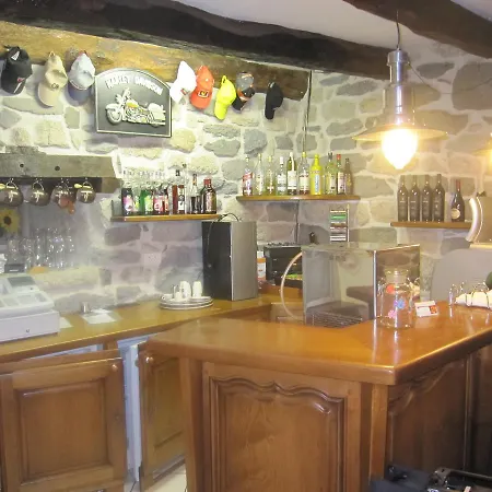 Le Clos De Banes Отель типа 