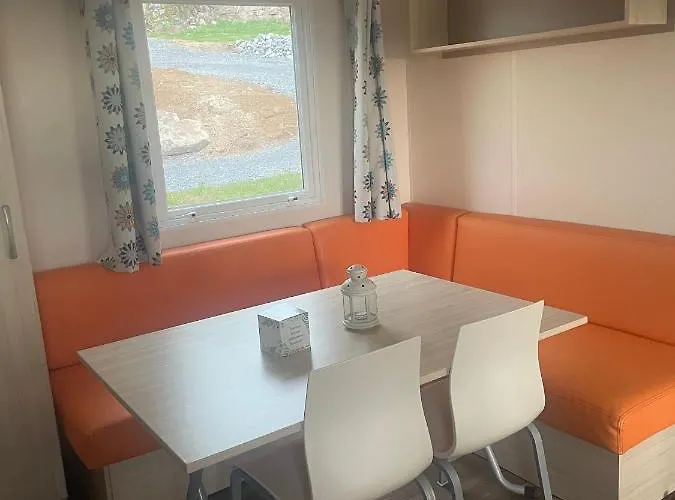 Nocleg ze śniadaniem Le Clos De Banes Argences-en-Aubrac