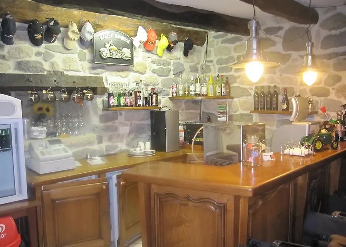 Le Clos De Banes Nocleg ze śniadaniem 3*