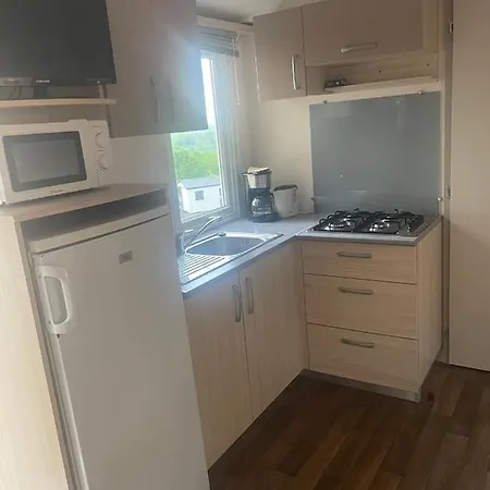 Bed and Breakfast Le Clos De Banes