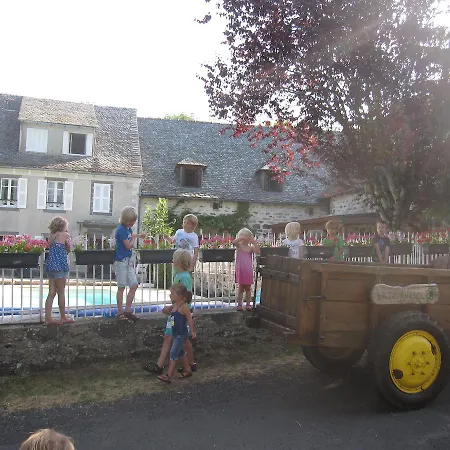 Le Clos De Banes Bed & Breakfast