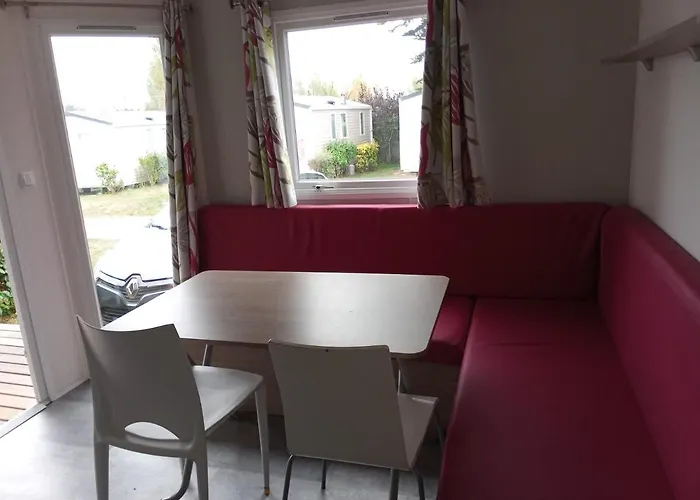 Le Clos De Banes Frühstückspension